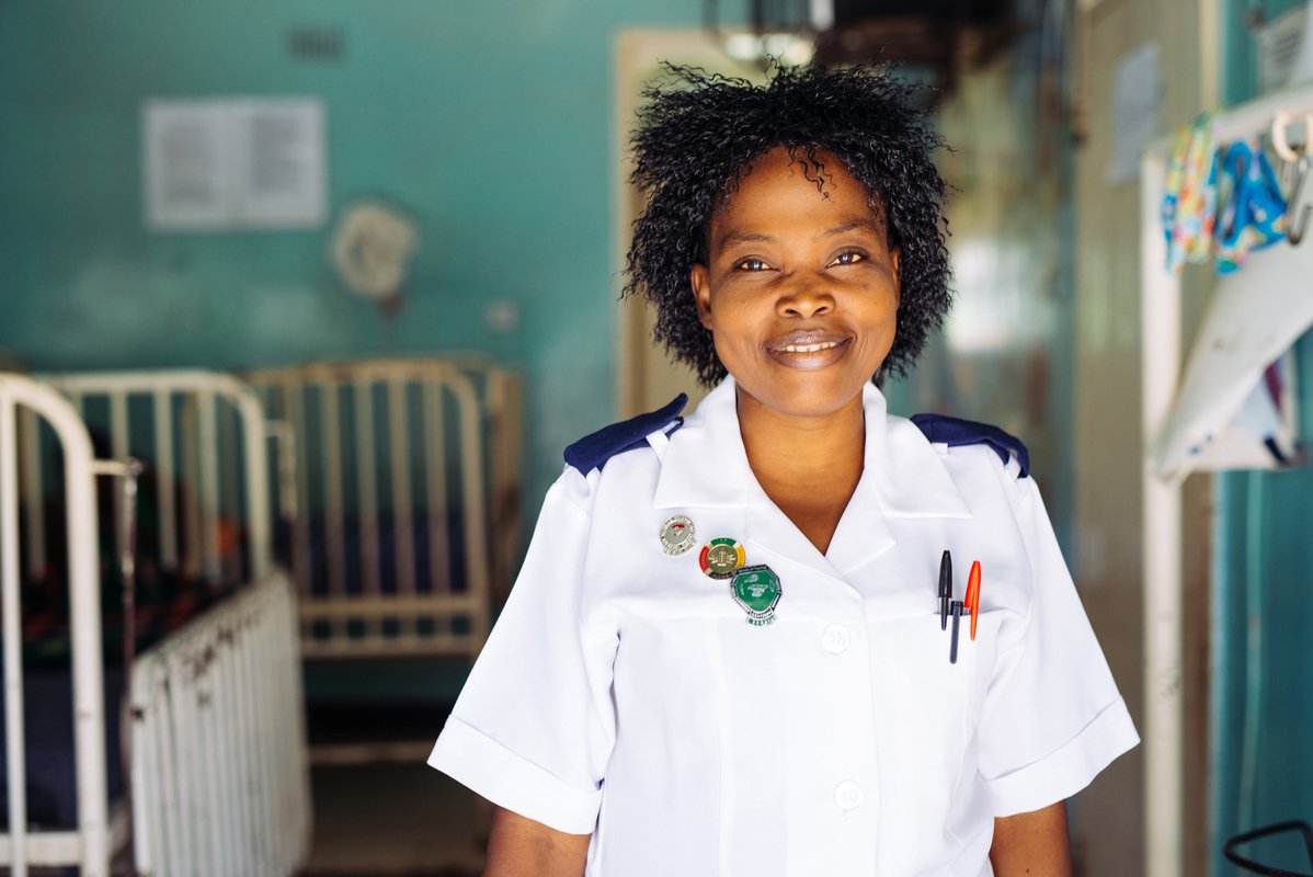 18116   Catherine Mulenga, nurse in charge for the children’s ward, in the Children’s Inpatient Ward for Malnutrition, Kitwe Central Hospital, a location associated with the Thrive Project