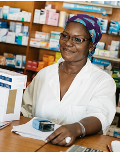 Elizabeth Mbengue is a pharmacist at the Pharmacie Bakh Yaye in Thies, Senegal. Photo: PATH/Gabe Bienczycki.